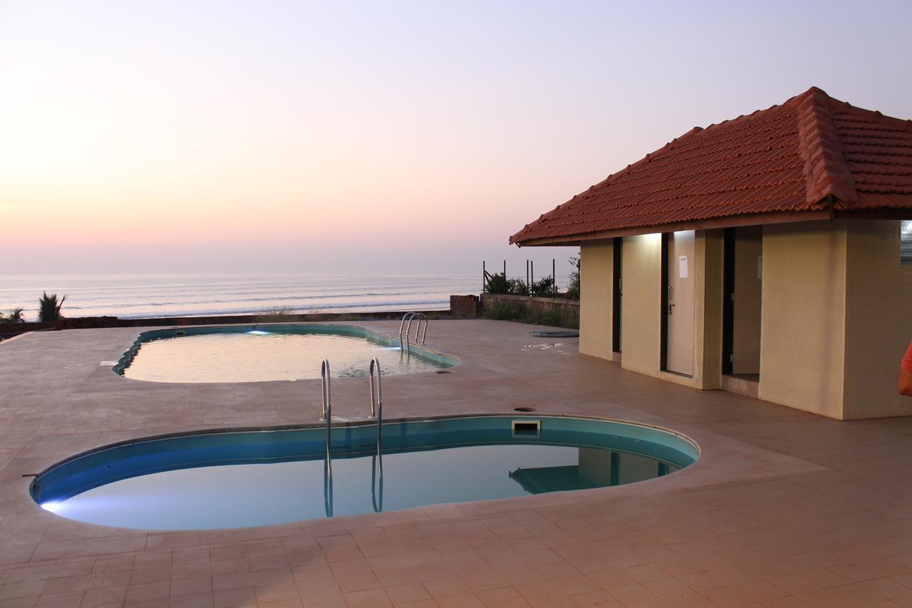 Sagar Sawali , Ladghar Beach View Resort Dapoli Exterior photo